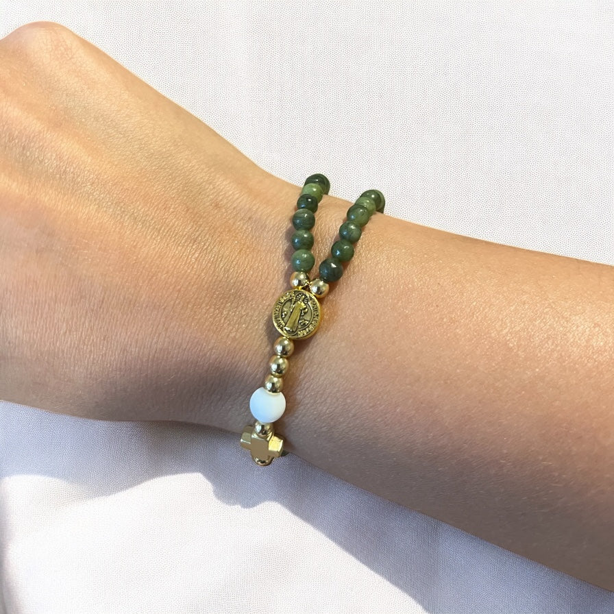 Handmade Beaded Rosary Bracelet | Mini 5-decade rosary | White Natural Stone Beads & Magnetic Clasp | 14k Gold Plated | St Benedict Medal