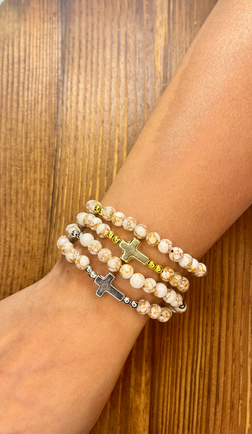 Pulsera de rosario elástica hecha a mano con cuentas, pulsera de rosario elástica colombiana, regalos católicos, joyería católica, pulsera de rosario para mujer