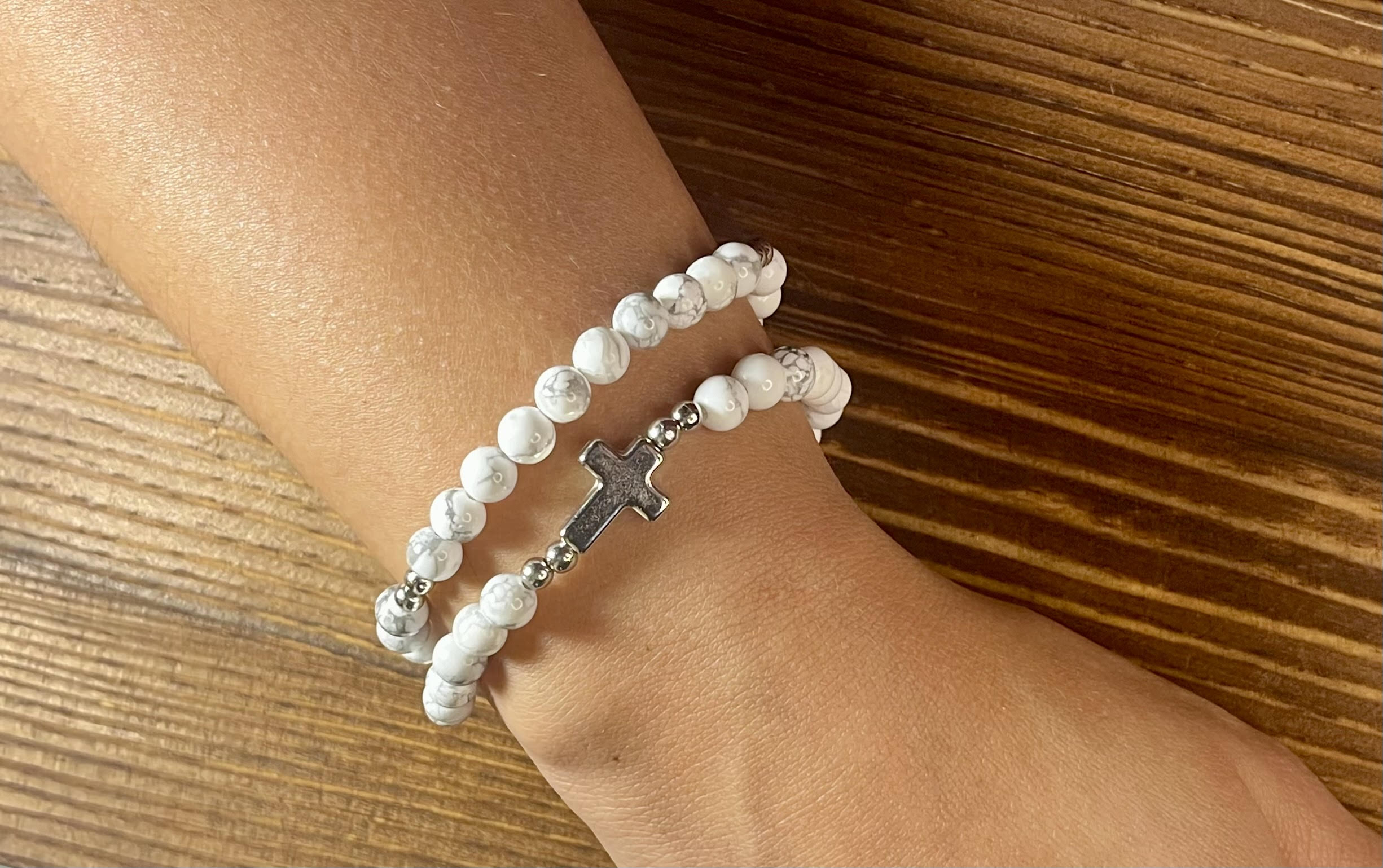 Pulsera de rosario elástica hecha a mano con cuentas, pulsera de rosario elástica colombiana, regalos católicos, joyería católica, pulsera de rosario para mujer
